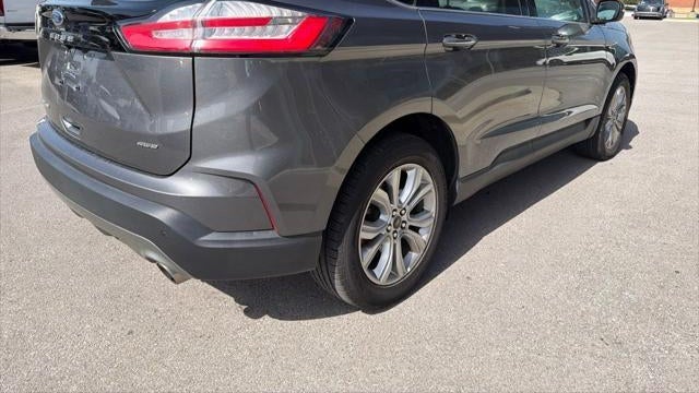 2023 Ford Edge Titanium