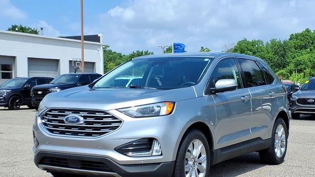 2023 Ford Edge Titanium