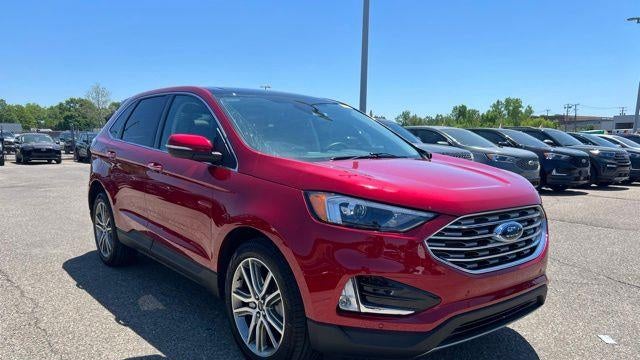 2024 Ford Edge Titanium