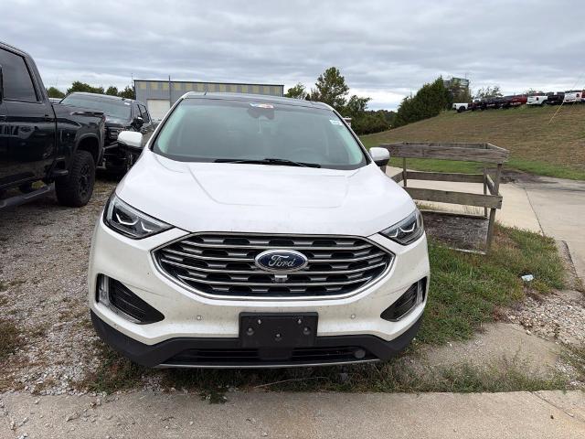 2019 Ford Edge Titanium — photo 1 of 12