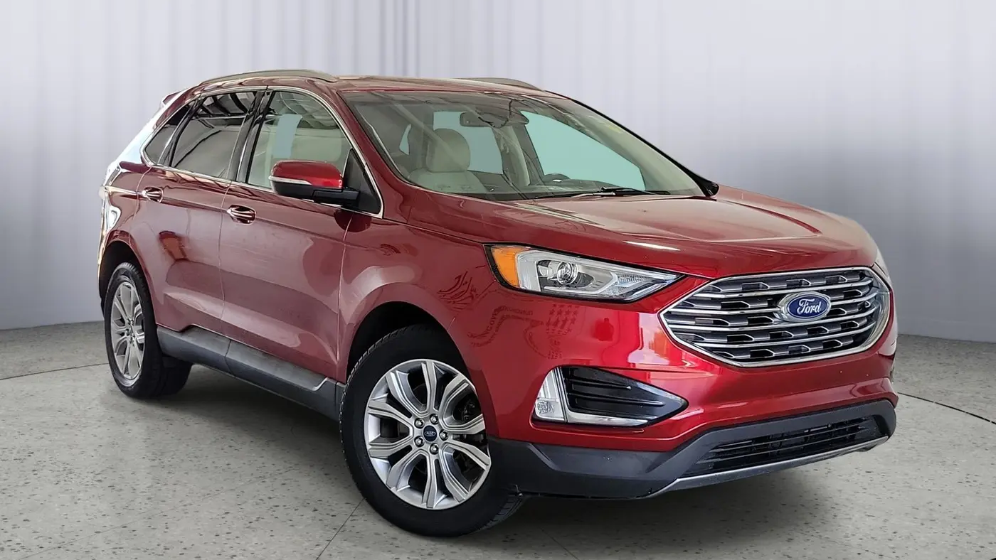 Preowned 2019 Ford Edge Titanium for Sale