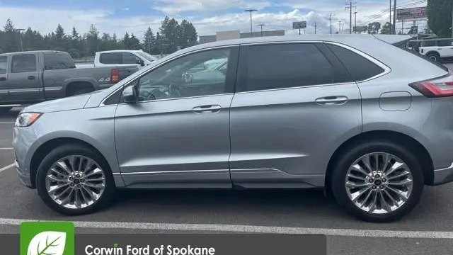 2020 Ford Edge Titanium