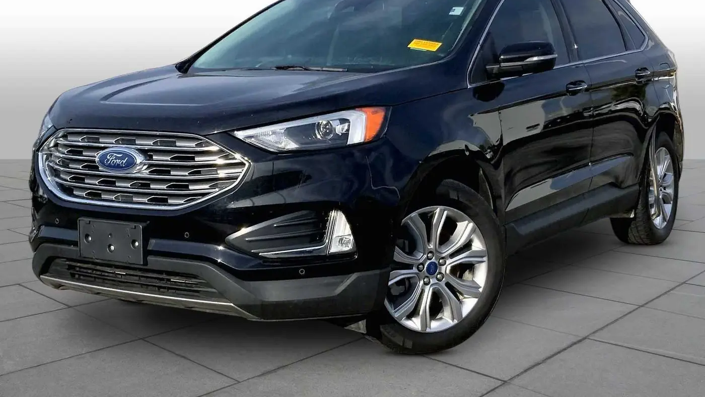 Preowned 2022 Ford Edge Titanium for Sale