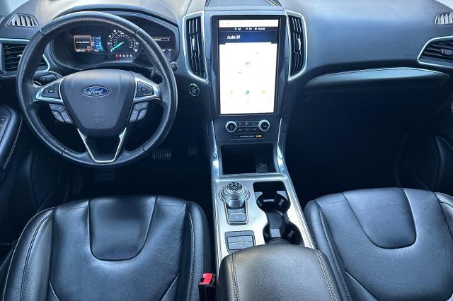 2022 Ford Edge - $17,965