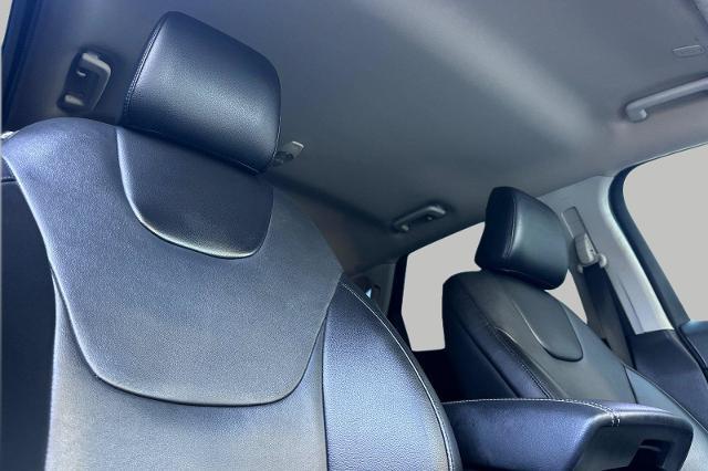 2022 Ford Edge - $17,965
