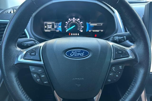 2022 Ford Edge - $17,965
