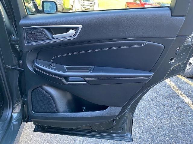 2023 Ford Edge - $34,205