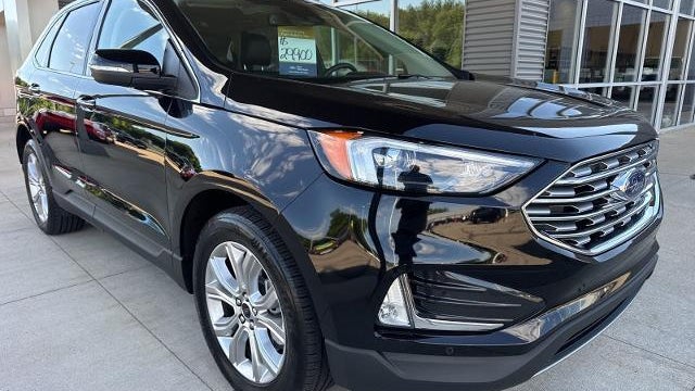 2023 Ford Edge Titanium