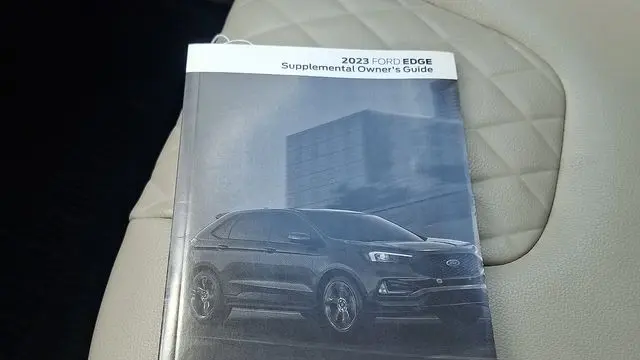 2023 Ford Edge Titanium