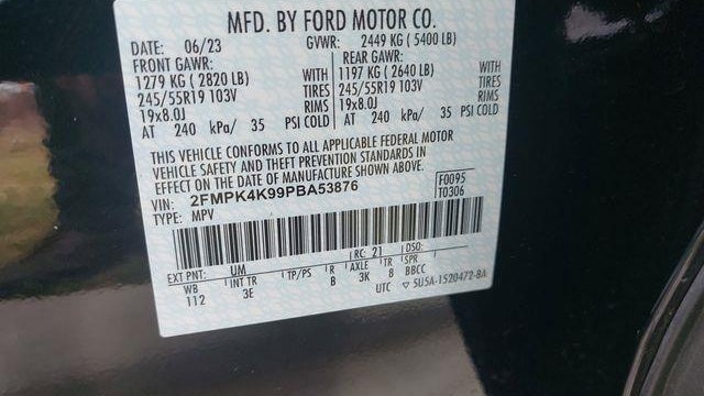 2023 Ford Edge Titanium