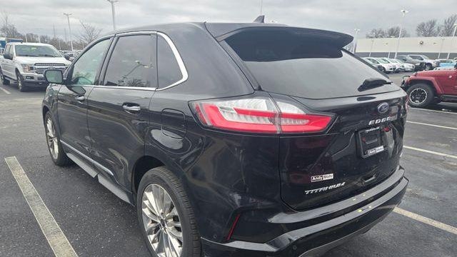 2021 Ford Edge Titanium