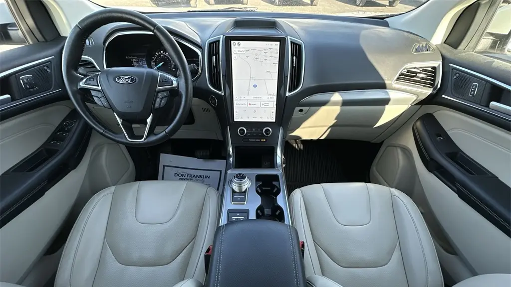 2021 Ford Edge Titanium