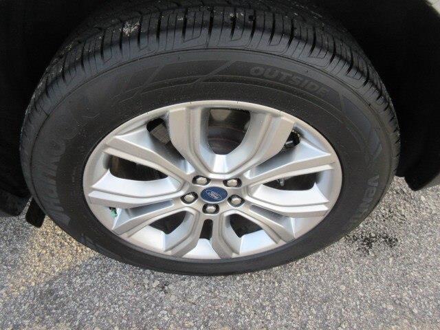 2022 Ford Edge - $22,000