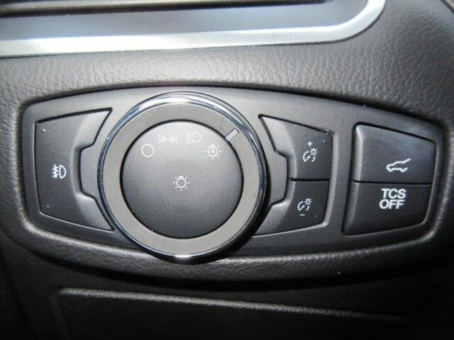 2022 Ford Edge - $22,000