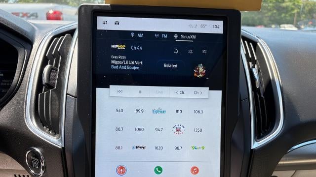 2022 Ford Edge Titanium