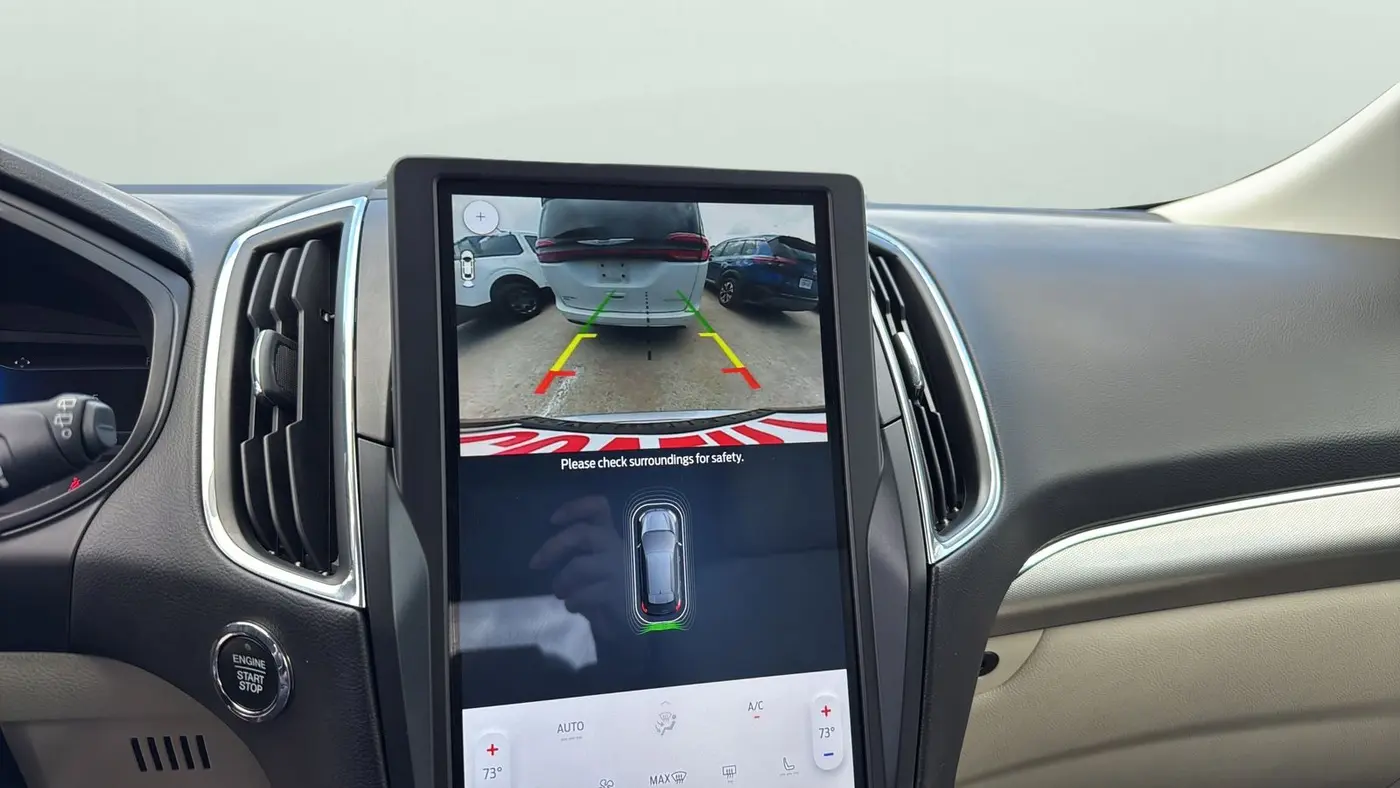2023 Ford Edge Titanium