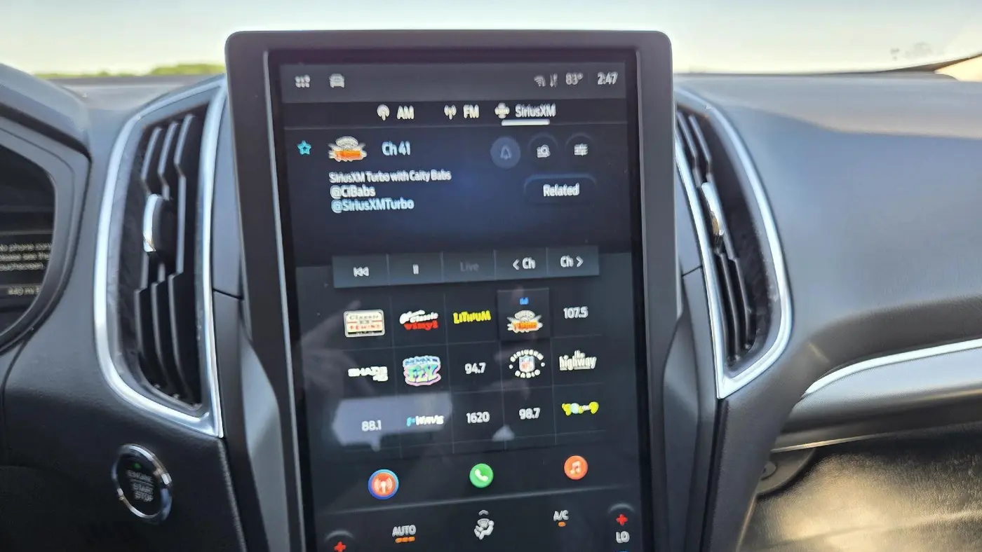 2024 Ford Edge Titanium