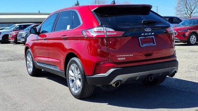 2024 Ford Edge Titanium