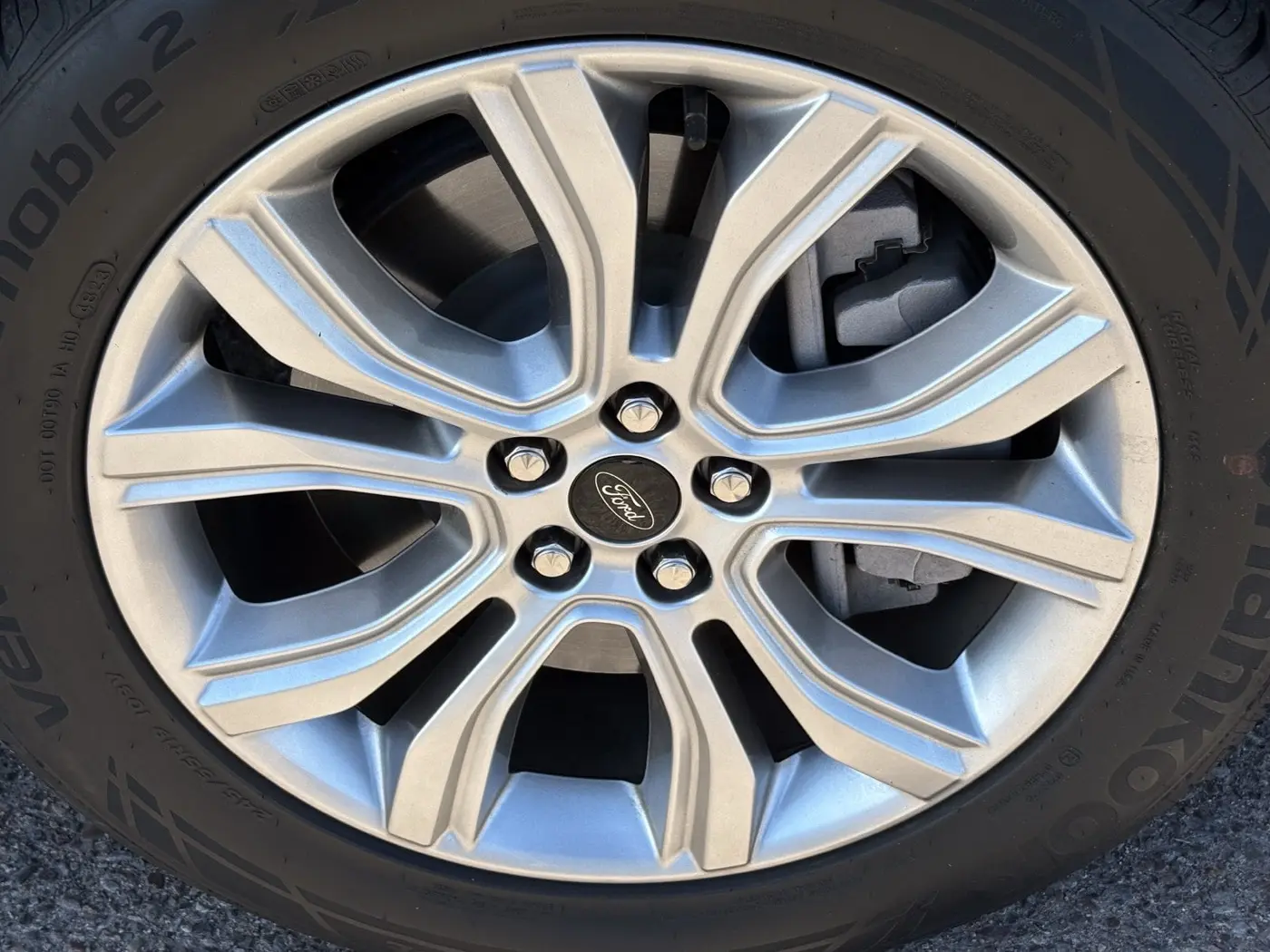 2024 Ford Edge