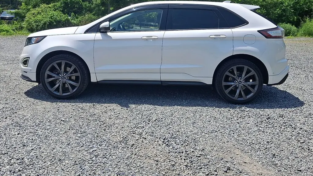 2015 Ford Edge Sport