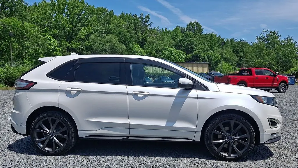 2015 Ford Edge Sport