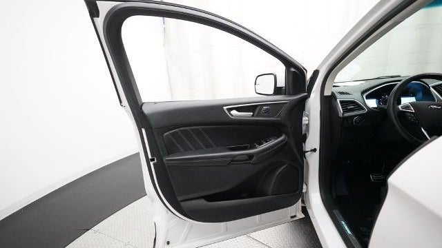 2015 Ford Edge Sport