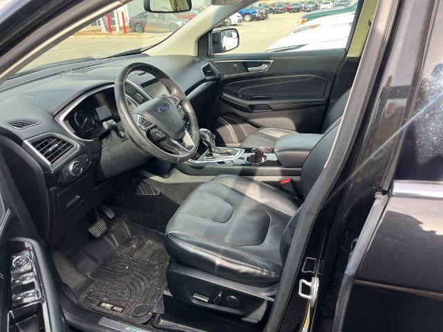 2015 Ford Edge - $9,989