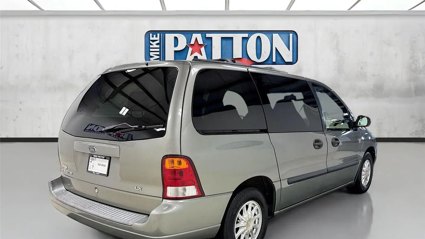 2002 Ford Windstar LX