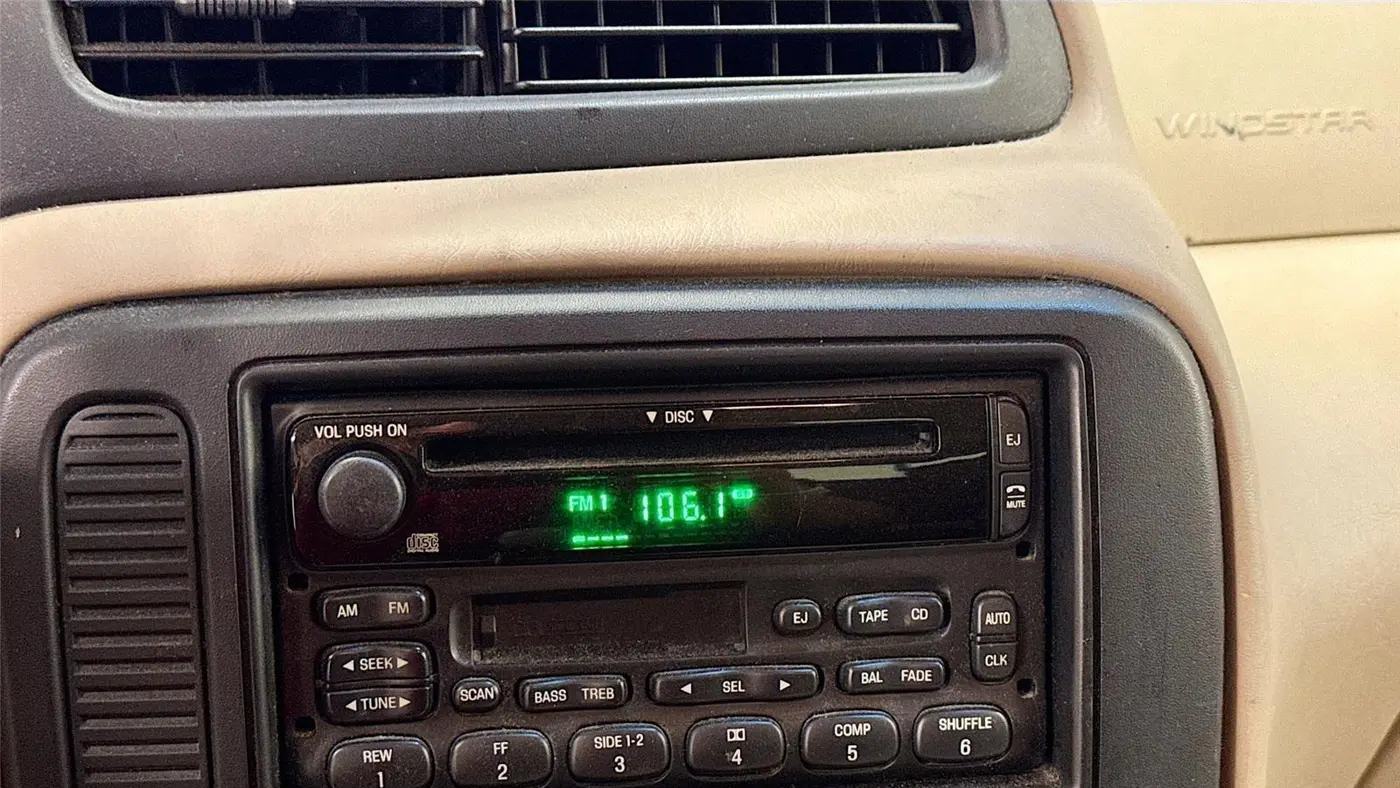 2002 Ford Windstar LX
