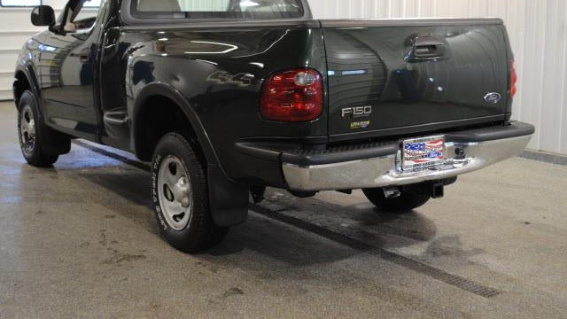 2004 Ford F-150 XL