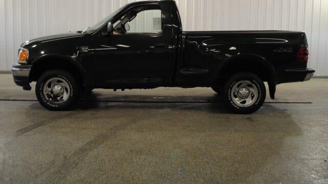 2004 Ford F-150 XL