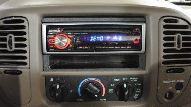 2004 Ford F-150 XL