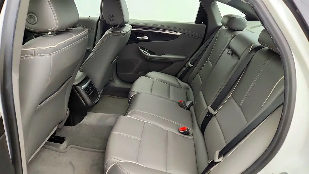 2016 Chevrolet Impala - $11,495