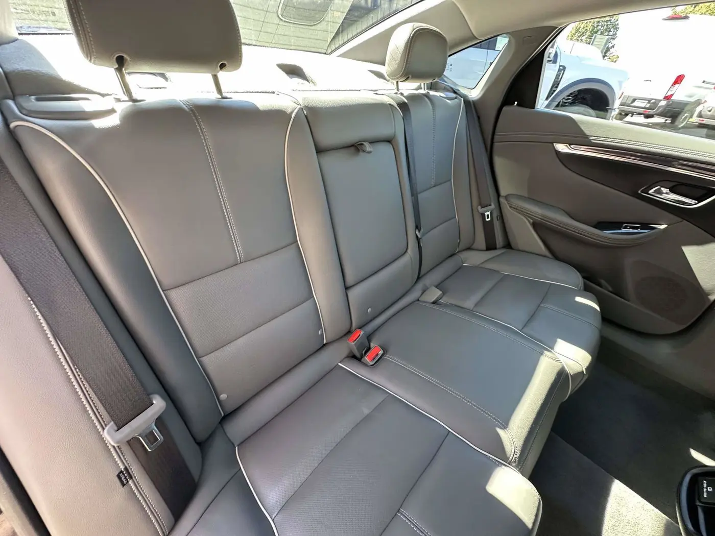 2017 Chevrolet Impala - $13,500