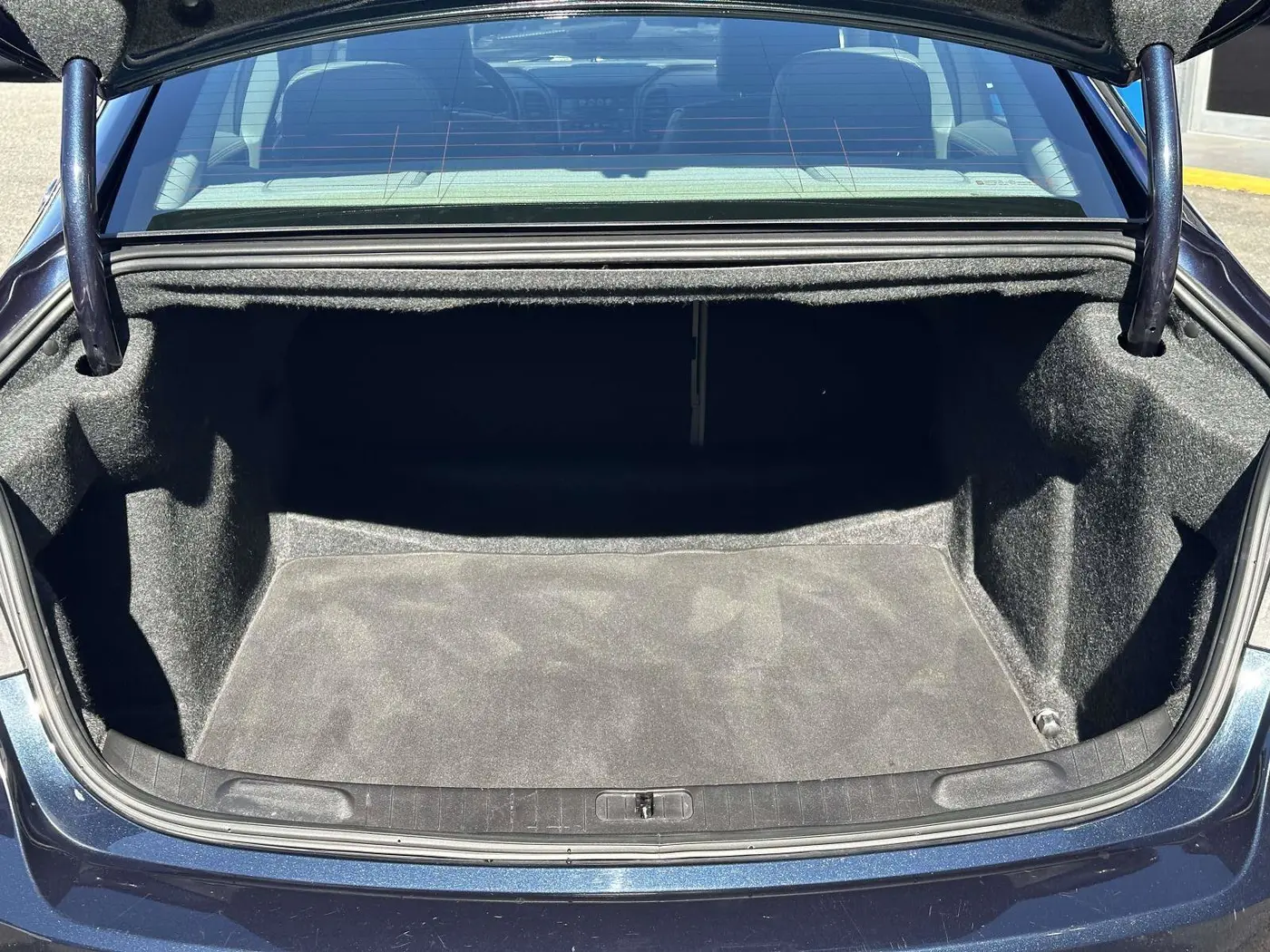 2017 Chevrolet Impala - $13,500