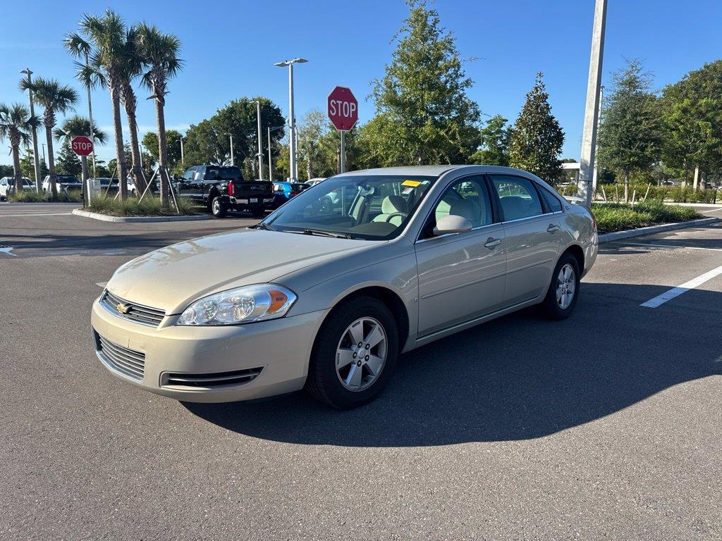 2008 Chevrolet Impala LT — photo 1 of 11