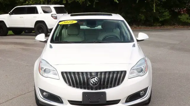 2016 Buick Regal Base