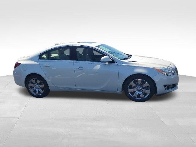 2015 Buick Regal - $10,859
