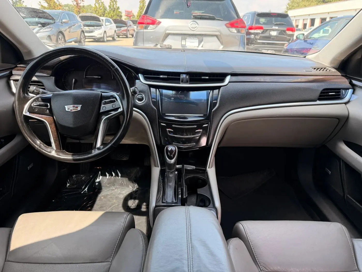 2017 Cadillac XTS - $10,950