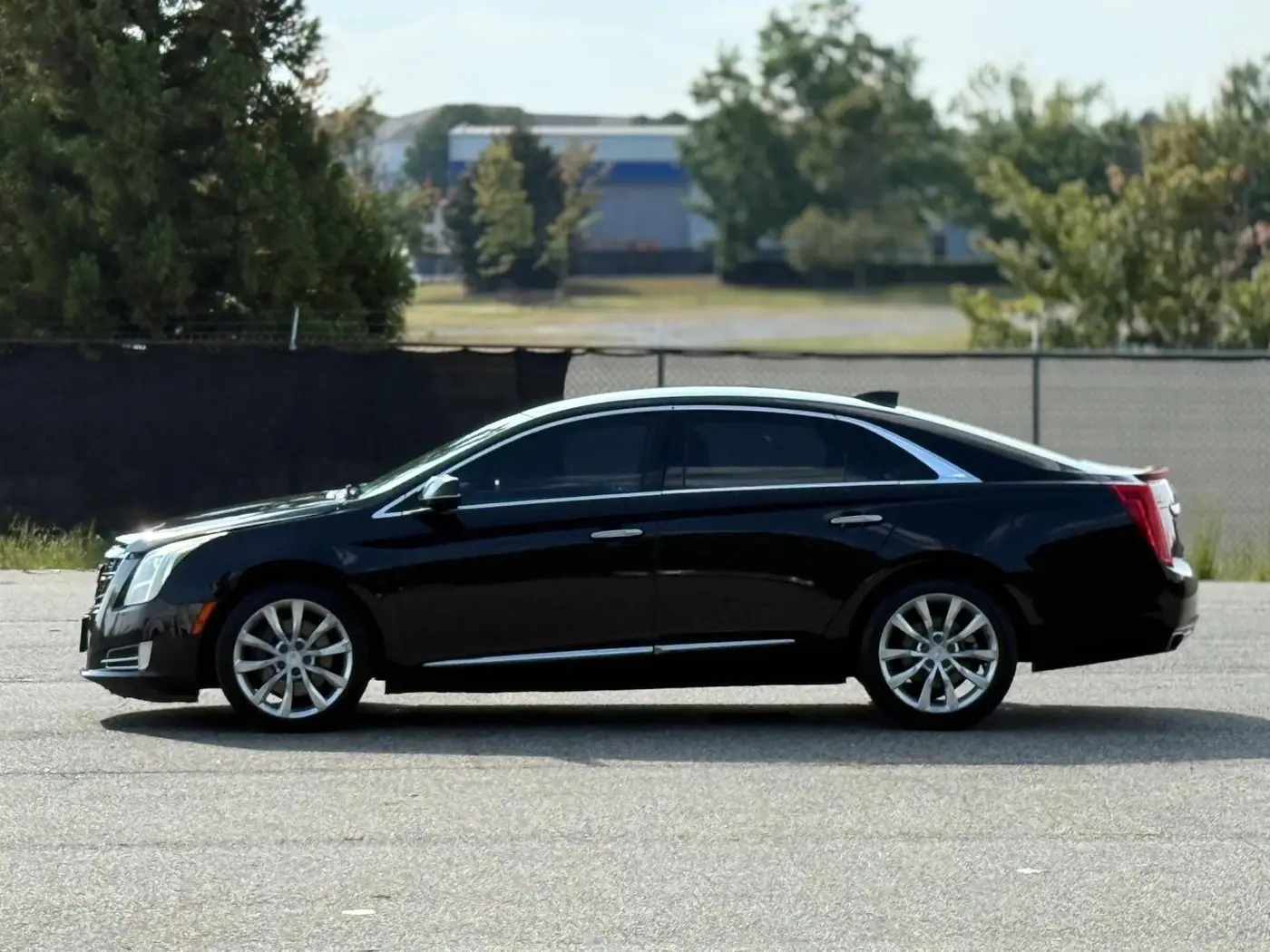 2017 Cadillac XTS - $10,950