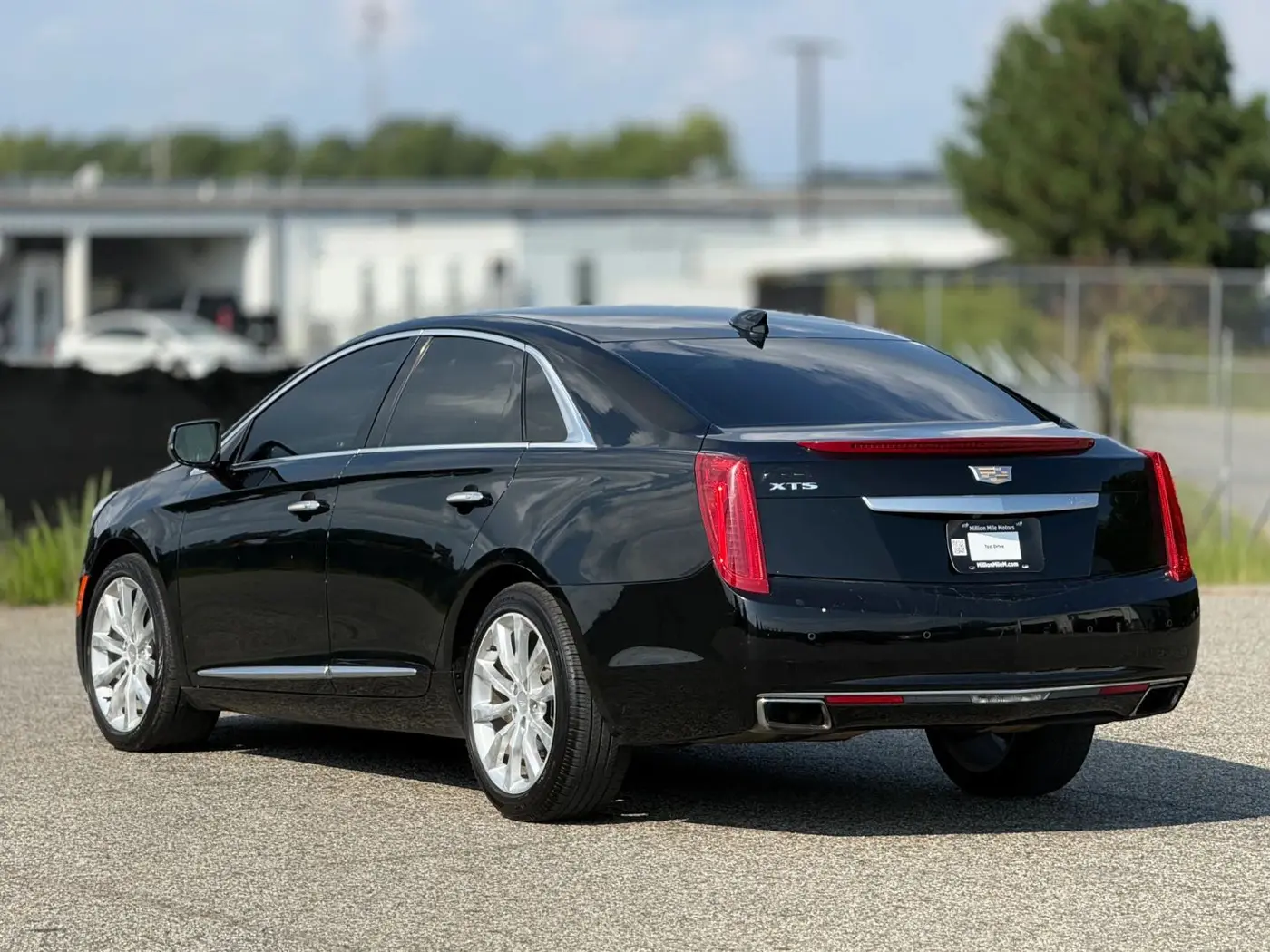 2017 Cadillac XTS - $10,950