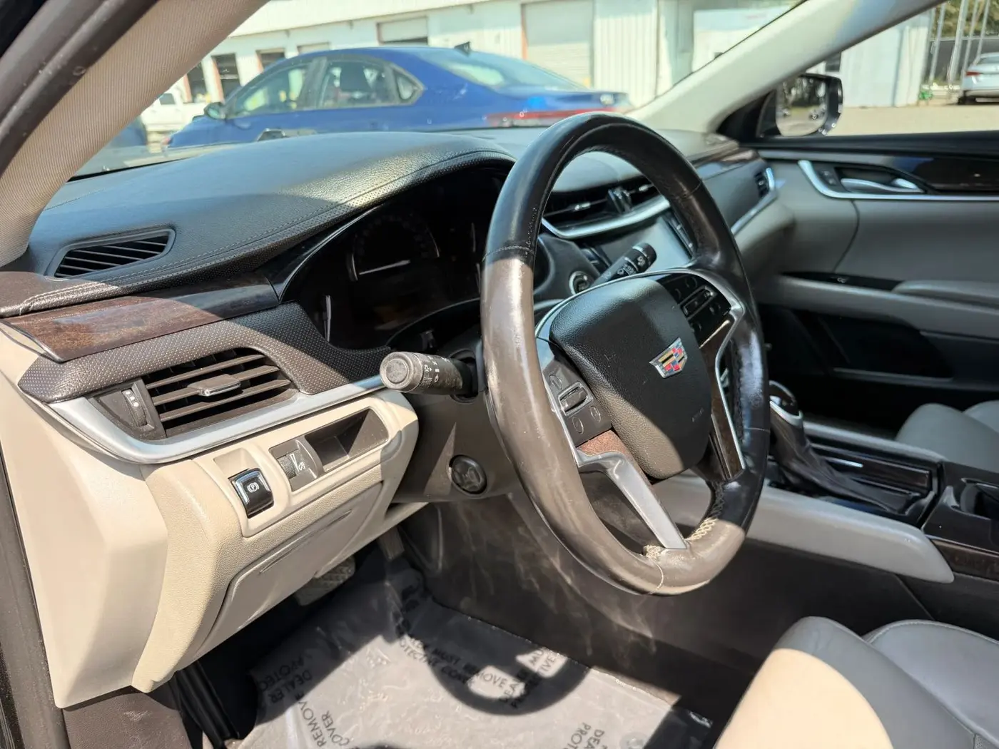 2017 Cadillac XTS - $10,950