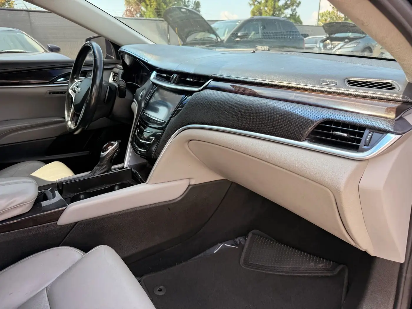 2017 Cadillac XTS - $10,950