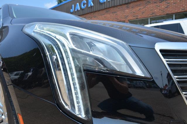 2018 Cadillac XTS - $11,900