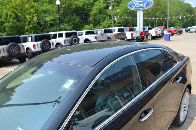 2018 Cadillac XTS - $11,900