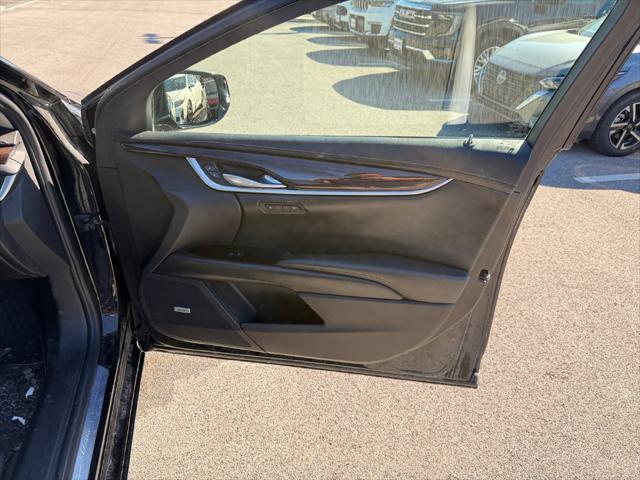 2015 Cadillac XTS - $10,995