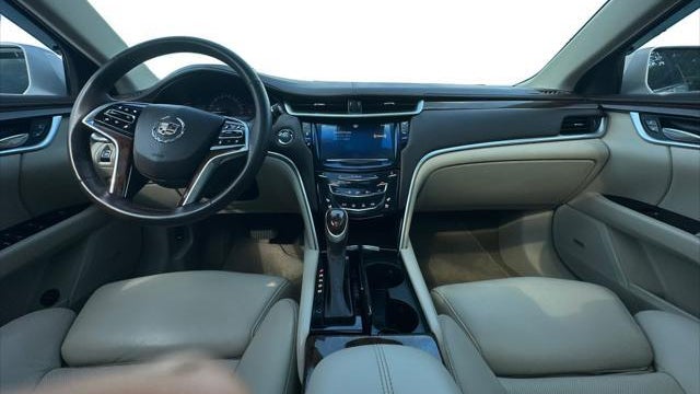 2013 Cadillac XTS Luxury Collection