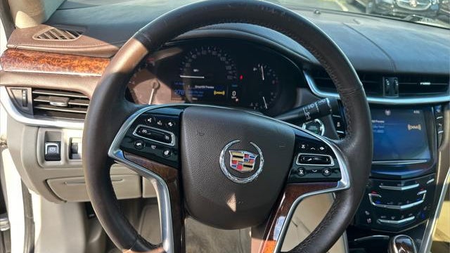 2013 Cadillac XTS Luxury Collection