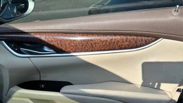 2013 Cadillac XTS Luxury Collection