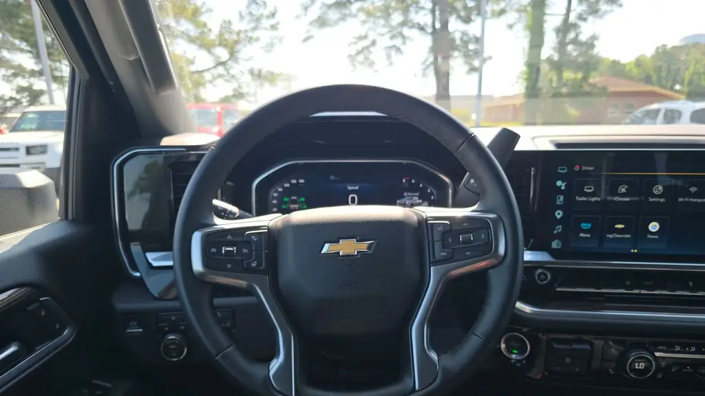 2025 Chevrolet Silverado 2500HD LT